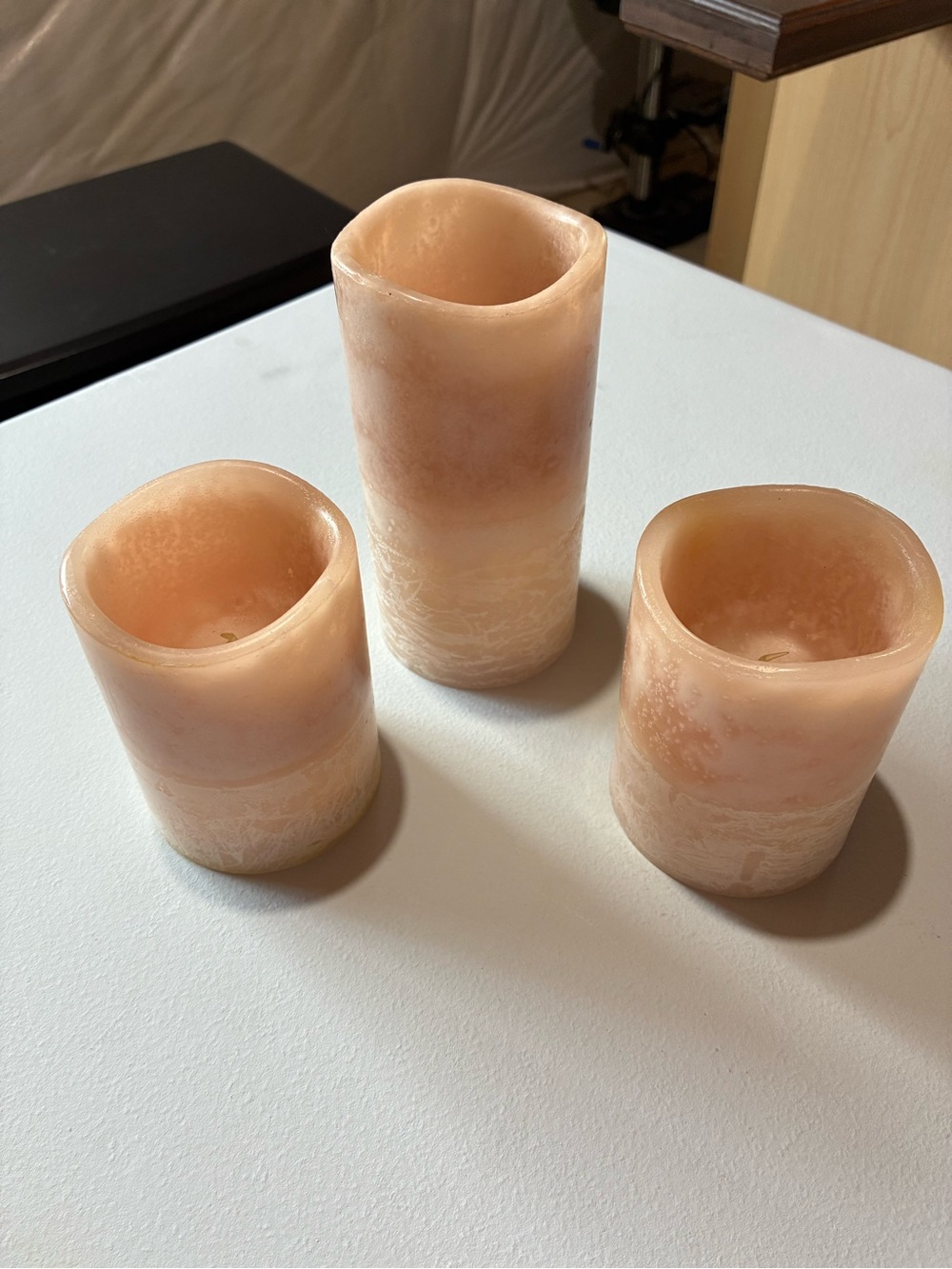 Beige/Peach/Cream LED Pillar Candle Set of 3 EUC!